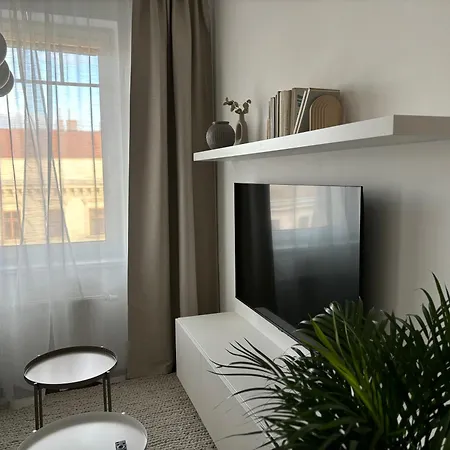 Urban By Homester